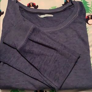 Long sleeve light sweater